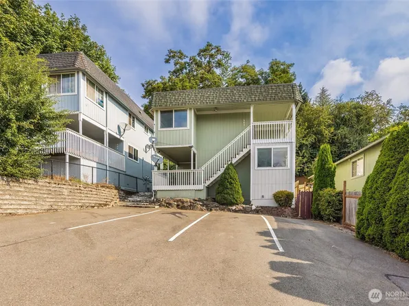 361 Earlington Avenue SW, Renton, WA 98057