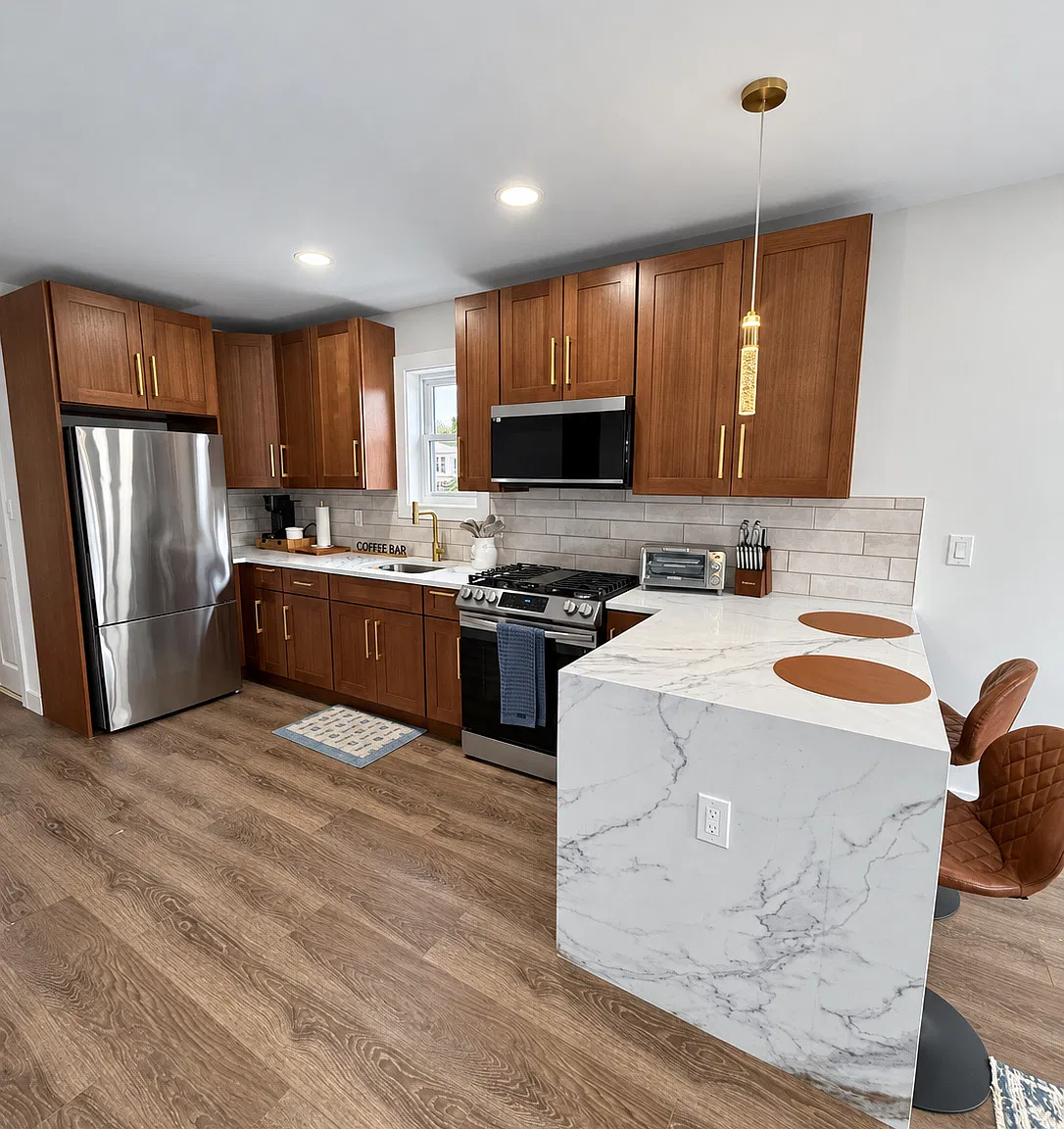 3 bed, $3,500 — Photo 2