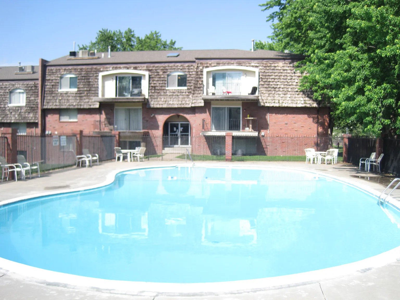 The Villa — Photo 2