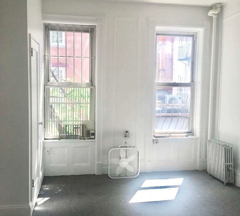 1st image of 304 E 83rd St APT 1D