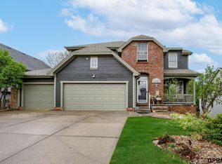 18063 Jones St, Elkhorn, NE 68022