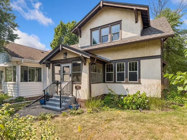 611 Pascal St N, Saint Paul, MN 55104