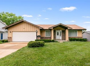 4014 N Bridge Dr, Saint Peters, MO 63376