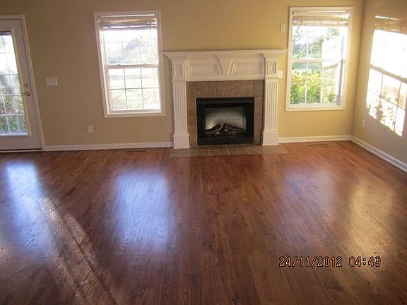 4th image of 2507 Oak Hill Dr