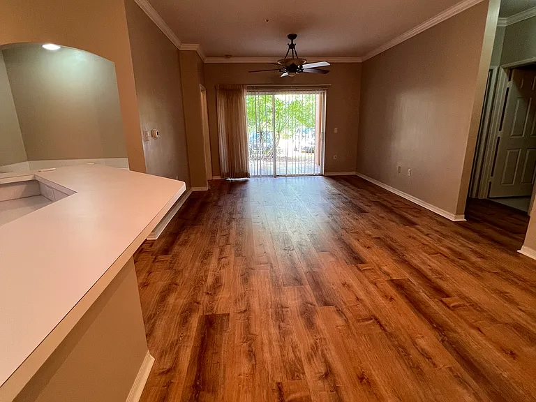 520 Florida Club Blvd #101 — Photo 7