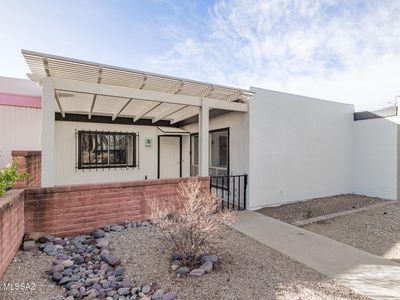 381 N Camino Del Vate, Green Valley, AZ, 85614