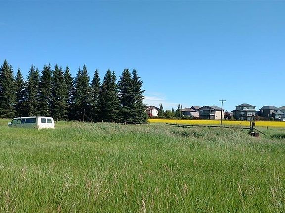 4th image of 30077 Range Road 14 NW