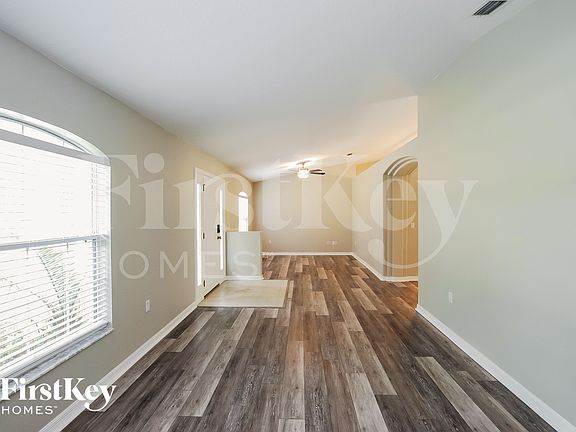 3rd image of 64 Ramblewood Dr