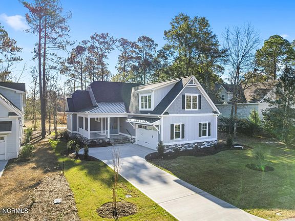 2nd image of 91 Plantation Passage Dr SE