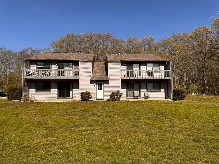 15500 Clovernook Dr — Photo 10