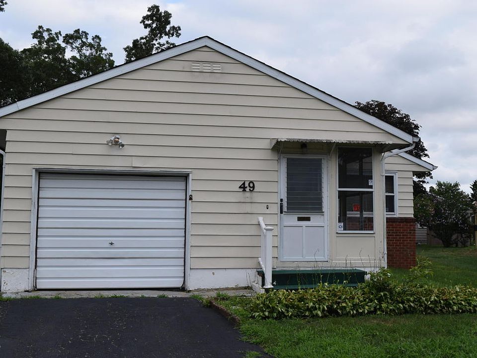 1st image of 49 Morning Glory Ct