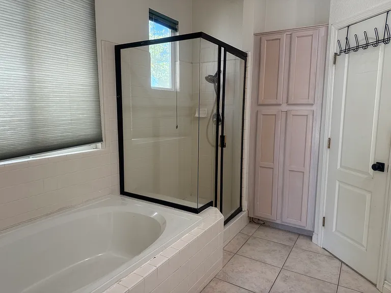 12077 Silver Point Ln — Photo 6