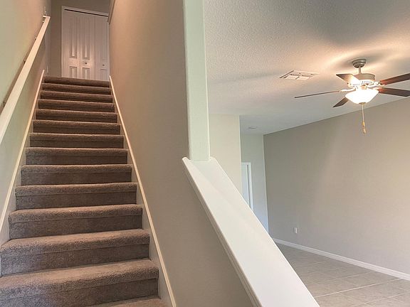 5th image of 9852 Pembrooke Pines Dr