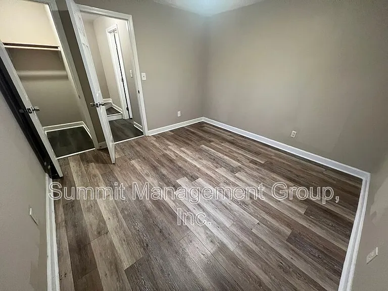 313 Ash St — Photo 16