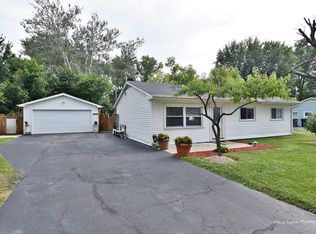 34W775 N James Dr, St Charles, IL