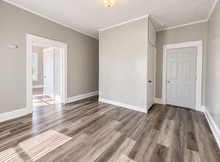1114 Rice St, Saint Paul, MN 55117
