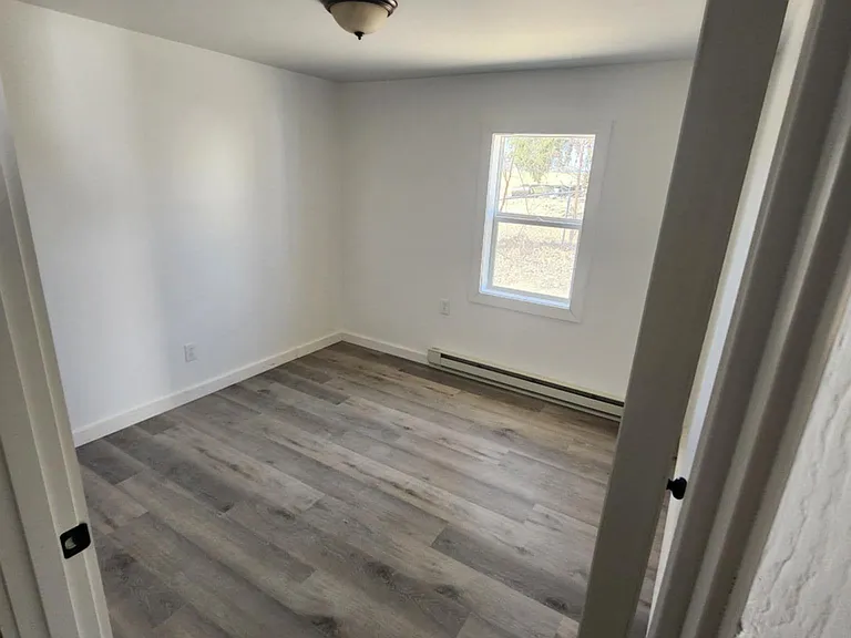935 W Main St #E — Photo 6