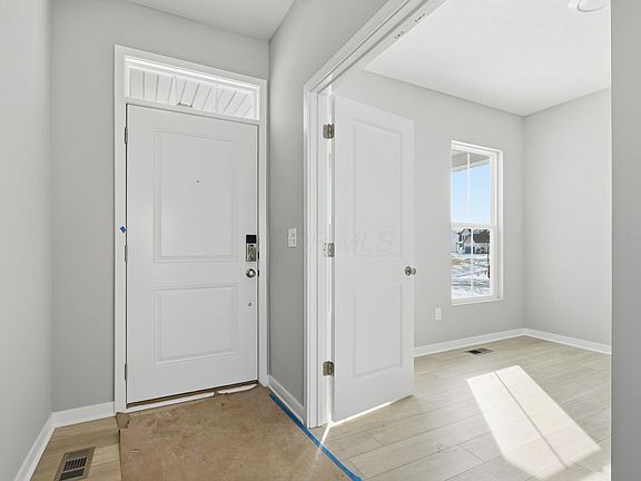 3rd image of 1626 Stinson Rd