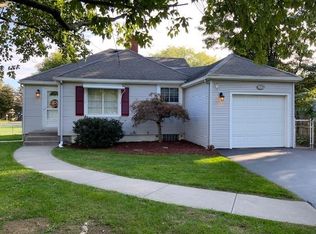 1013 Stone Rd, Rochester, NY 14616