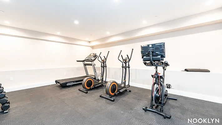 Rented by Nooklyn NYC LLC | media 31