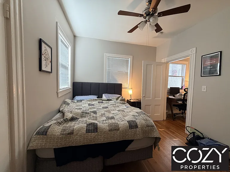 26 John F Kennedy St #7 — Photo 4