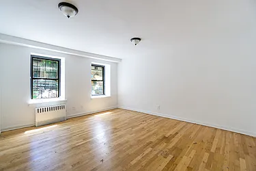 Rented by City Connections Realty