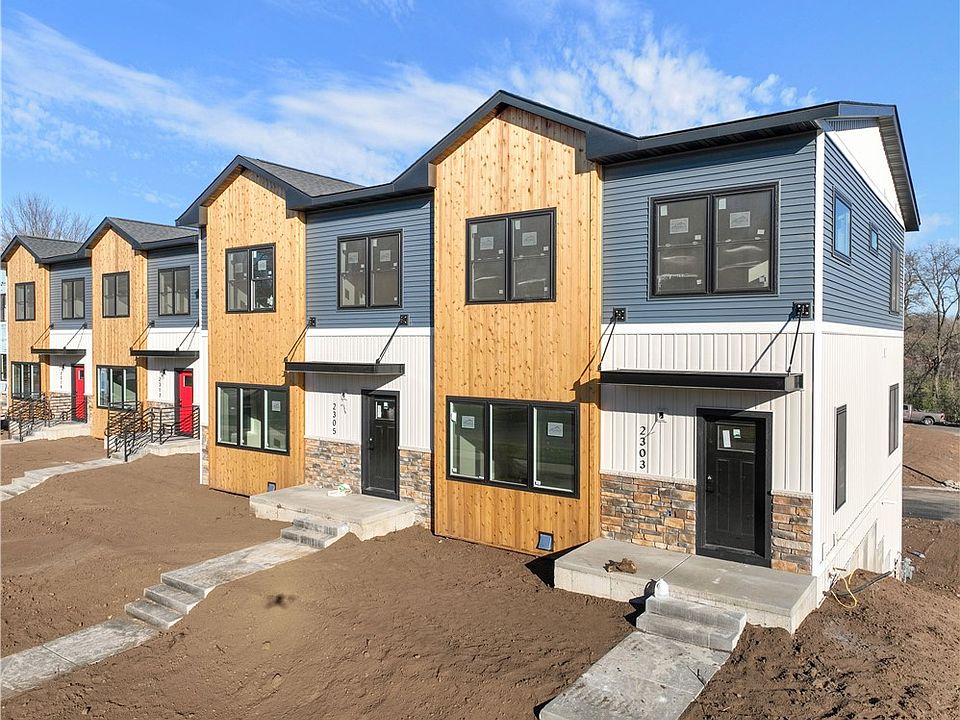 2nd image of 2343 2nd Street