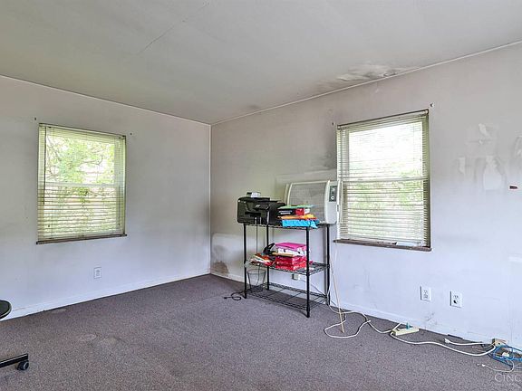 4th image of 113 Glenwood Ave