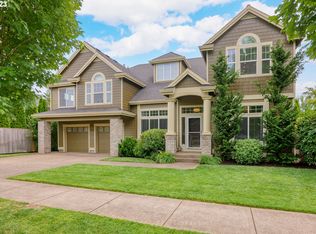 23750 SW Heron Lakes Dr, Sherwood, OR 97140