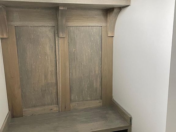 4th image of 20 Reyes Ln