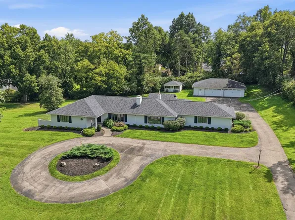 6730 Bennett Rd, Cincinnati, OH 45230