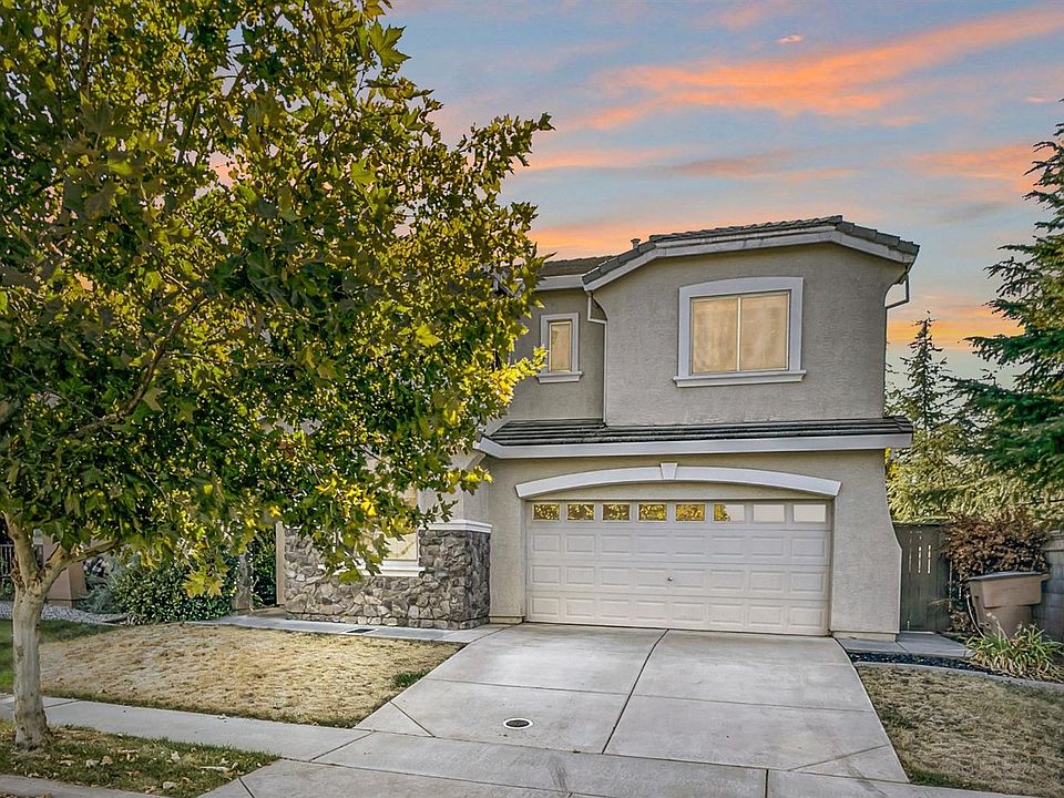 1st image of 2853 Lindbergh Ln