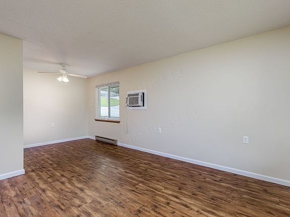 5th image of 8 Wallingford Dr APT 10