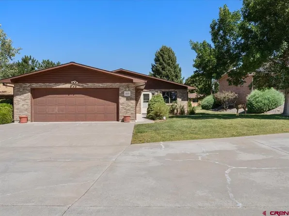 1221 Peppertree Drive, Montrose, CO 81401