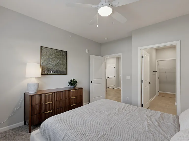 The Creek Apartments — Photo 20