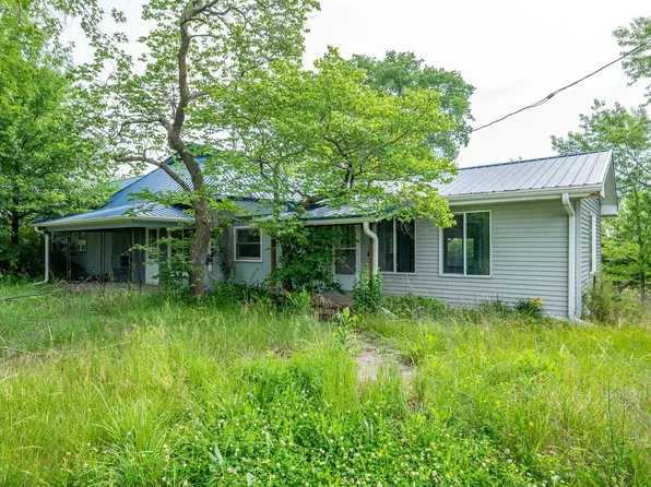 20056 212th Ave, Leon, IA 50144