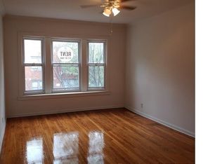 907 W 76th St, Chicago, IL 60620