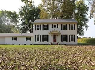 19983 Gudgel Ave, Petersburg, IL 62675