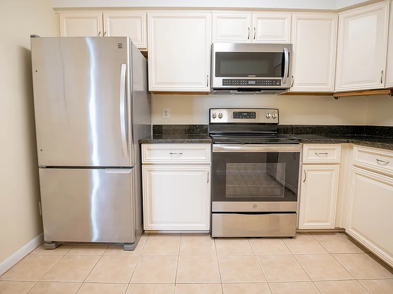 5505 Seminary Rd #316N — Photo 31