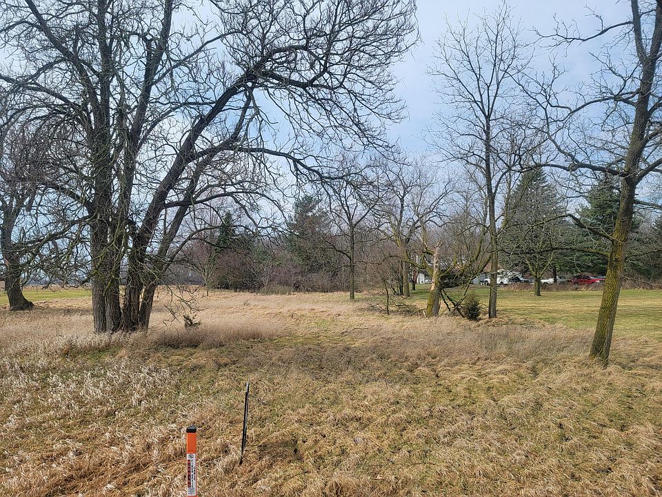 2nd image of Orland Rd