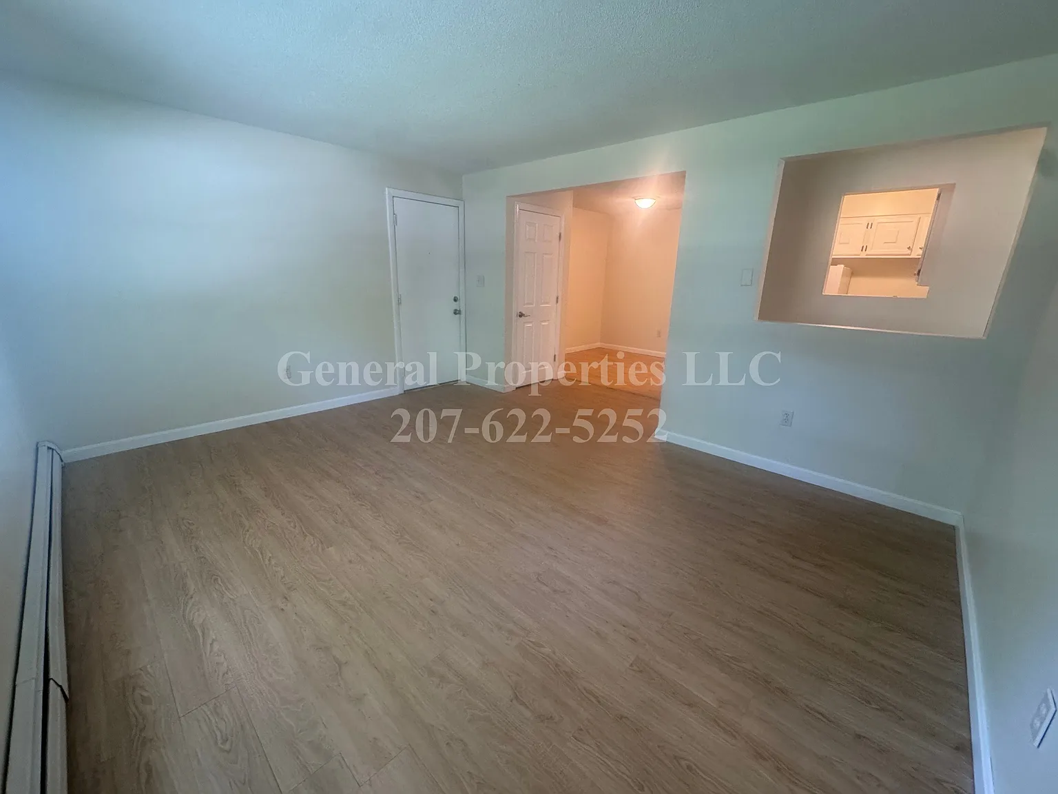 592 Riverside Drive - 6 — Photo 3