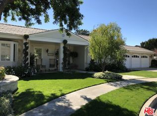 17340 Cumpston St, Encino, CA 91316