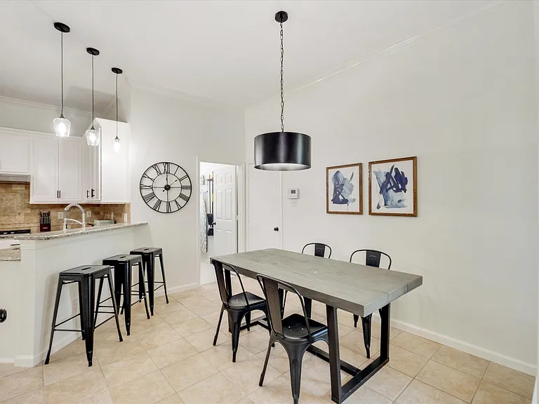 7132 Hunt Ln — Photo 14