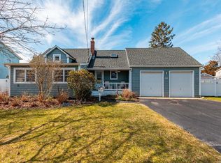 244 Rider Ave, Patchogue, NY 11772