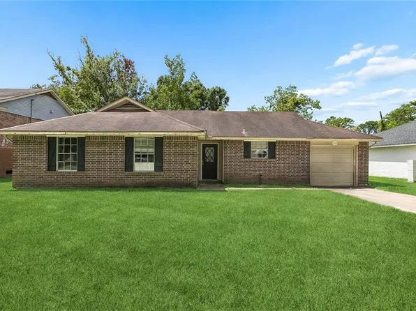 1735 W Hall Ave, Slidell, LA 70460