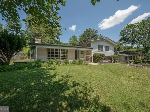 161 Lantern Ln, King Of Prussia, PA 19406