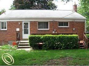 2nd image of 11200 Karen St