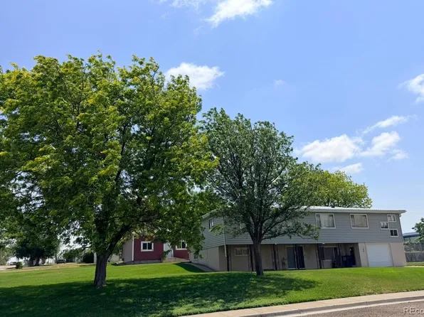 166 3rd Avenue, Deer Trail, CO 80105