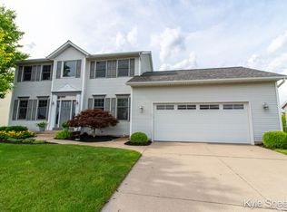 1759 Planters Row Dr SW, Byron Center, MI 49315