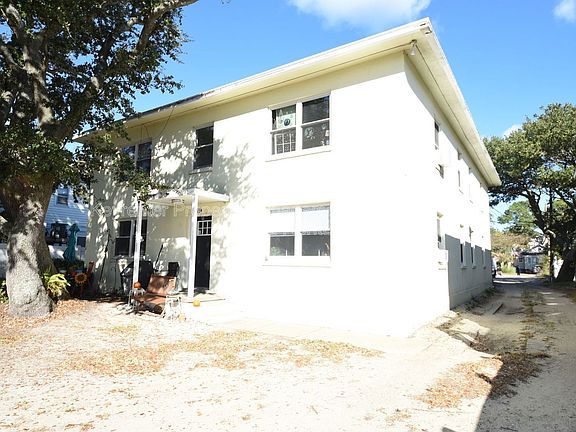 3rd image of 925 Little Bay Ave #B2